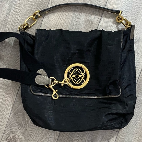 Loewe Maia Metallic Leather Shoulder Bag - Picture 4 of 9